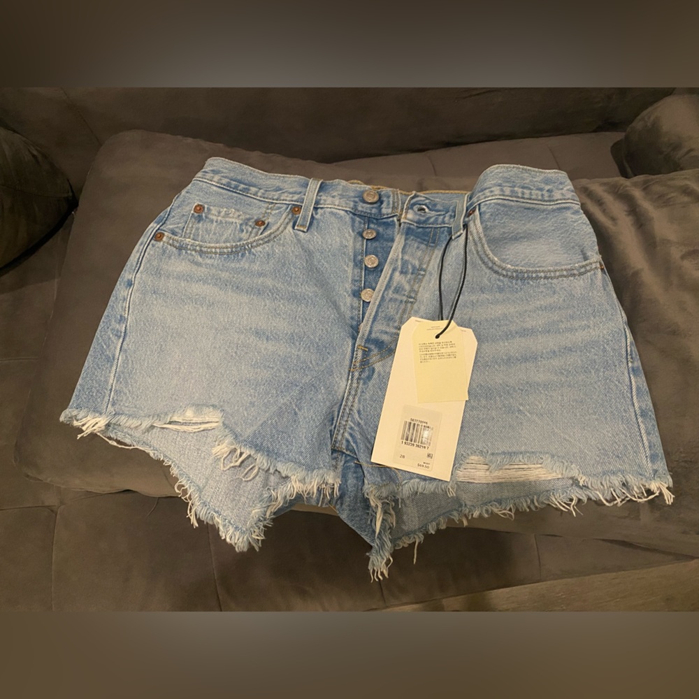 Levi’s high rise shorts